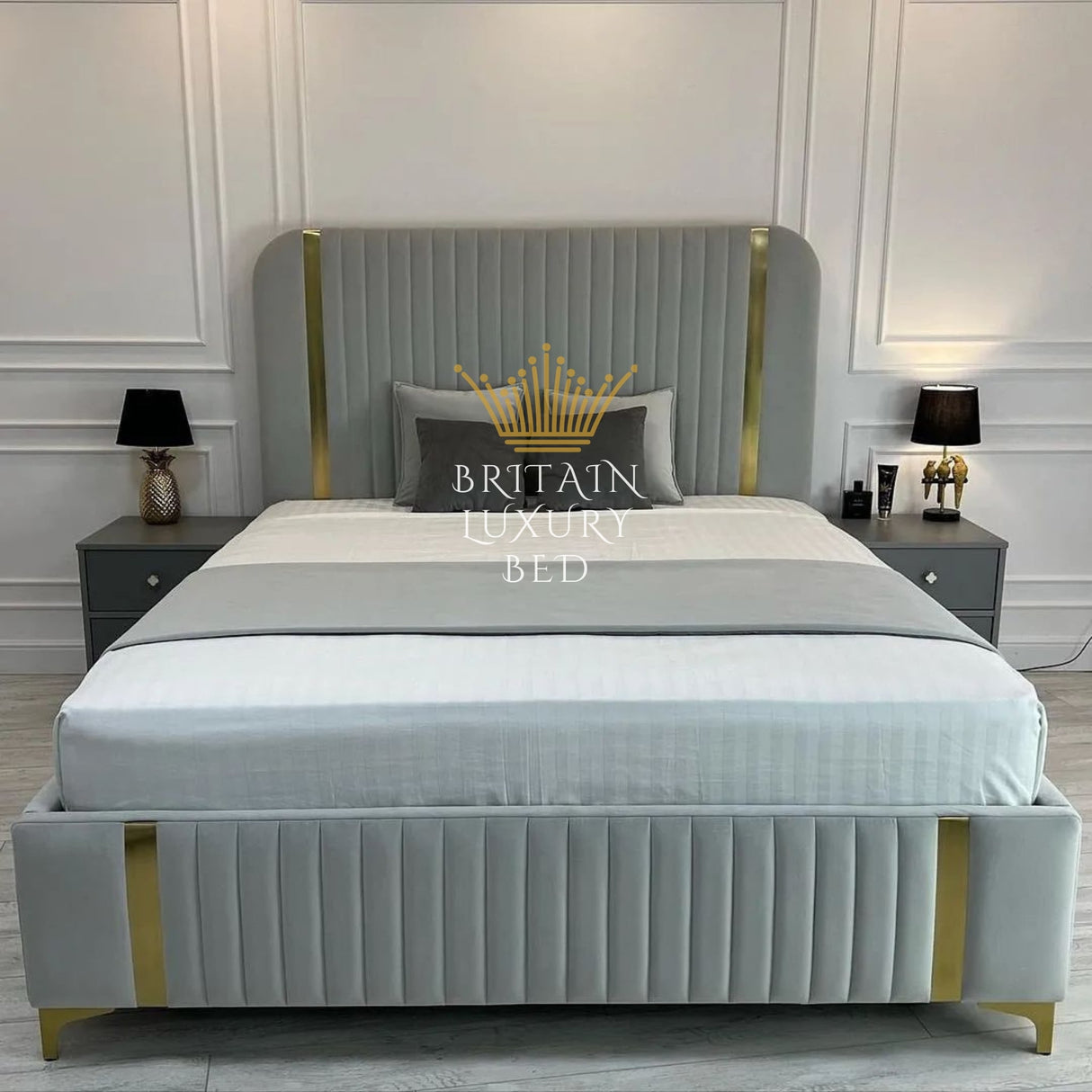 Lunaire Gold Strip Bed